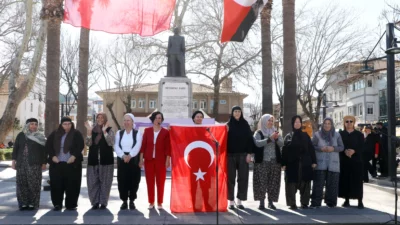 Mudanya Belediyesi’nin 8 Mart Dünya Emekçi Kadınlar Günü kapsamında düzenlediği
