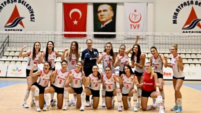 Antalya Muratpaşa Belediyesi Kadın Voleybol Takımı, Arabica Coffee House Kadınlar