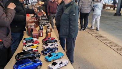 Kayseri Talas’ta bir klasik haline gelen Antika Pazarı, Türkiye’nin dört