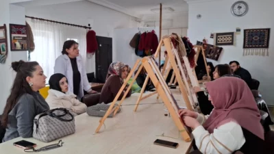 Nevşehir’de geleneksel halı dokuma sanatını yaşatmak ve gelecek nesillere aktarmak