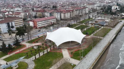 Ordu Büyükşehir Belediyesi, Altınordu ilçesi Tayfun Gürsoy Parkı’nda kentin buluşma