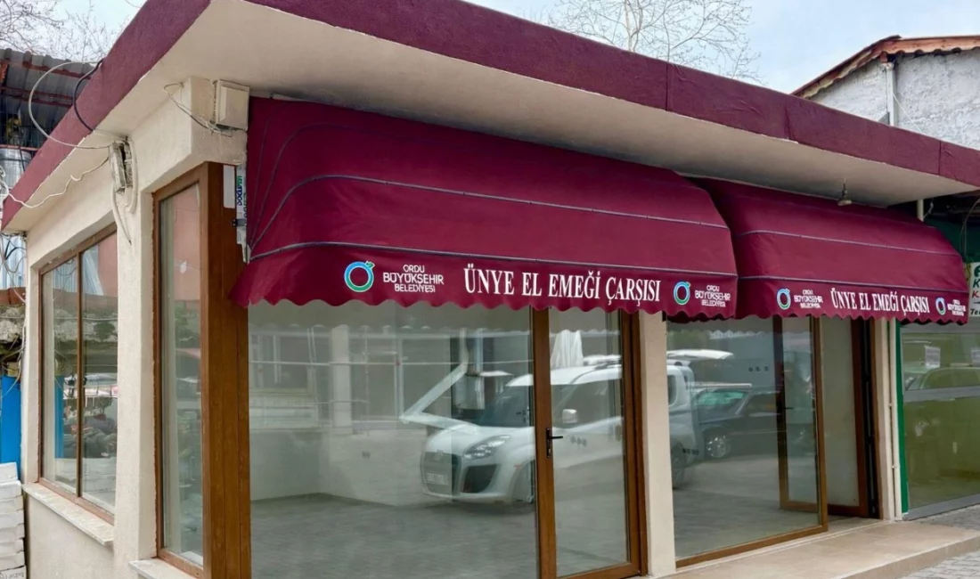 Ordu Büyükşehir Belediyesi tarafından Ünye’de hizmete sunulan El Emeği Çarşısı,