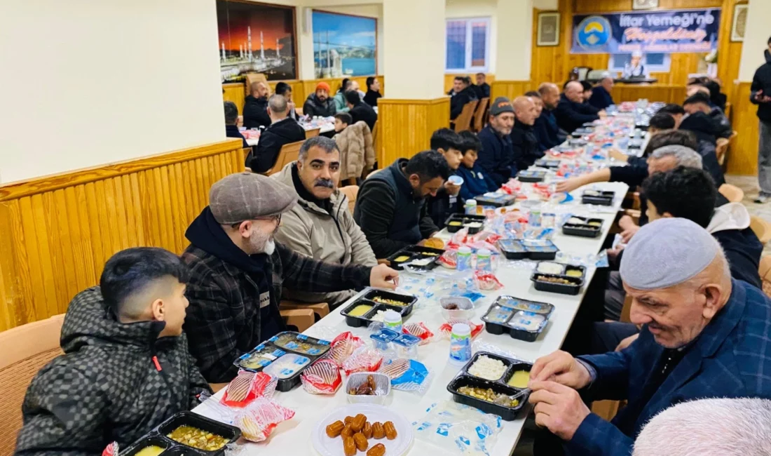 Pendik Ağrılılar Derneği tarafından Ramazan ayı dolayısıyla düzenlenen birlik ve