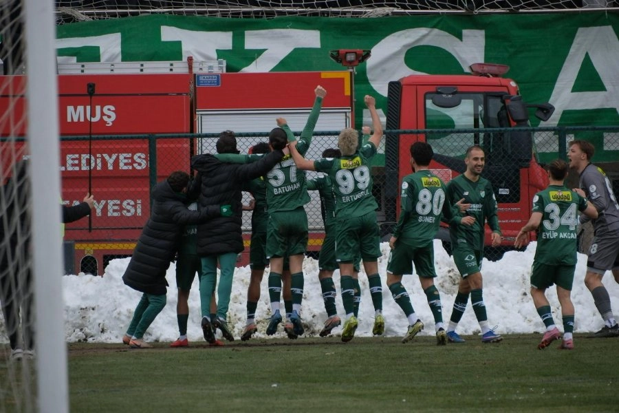 Profesyonel Futbol Disiplin Kurulu (PFDK), Muşspor–Bursaspor maçında yaşanan saha olayları