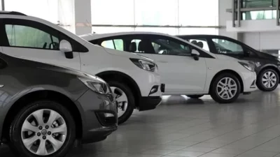 Uzmanlar, jeopolitik krizlerin enerji fiyatları üzerinden otomotiv sektöründe maliyet baskısı