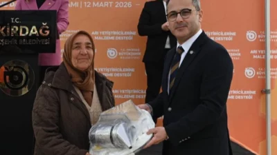 Tekirdağ Büyükşehir Belediyesi, bal üretimini artırmak ve arıcılık sektörünü güçlendirmek