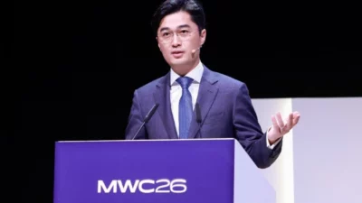 MWC Barcelona 2026'da Huawei Carrier Business Başkanı Eric Yang, yapay