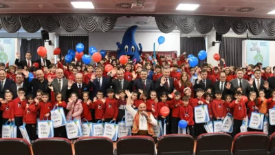 22 Mart Dünya Su Günü nedeniyle düzenlenen etkinliğe katılan Büyükşehir