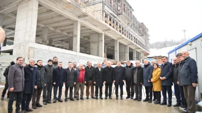 Trabzon Büyükşehir Belediye Başkanı Ahmet Metin Genç, Ramazan ayı dolayısıyla