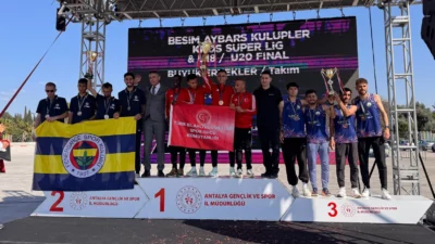 TSK Spor Gücü Kır Koşusu Takımı, Antalya’da düzenlenen Türkiye Kros