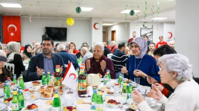 Türk Kızılay, Düzce Kaynaşlı-Akçakoca Huzurevi ve Yaşlı Bakım Merkezi’ndeki iftarda