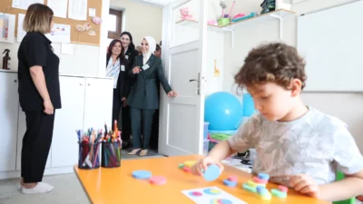 Aile ve Sosyal Hizmetler Bakanlığı, 2 Nisan Dünya Otizm Farkındalık