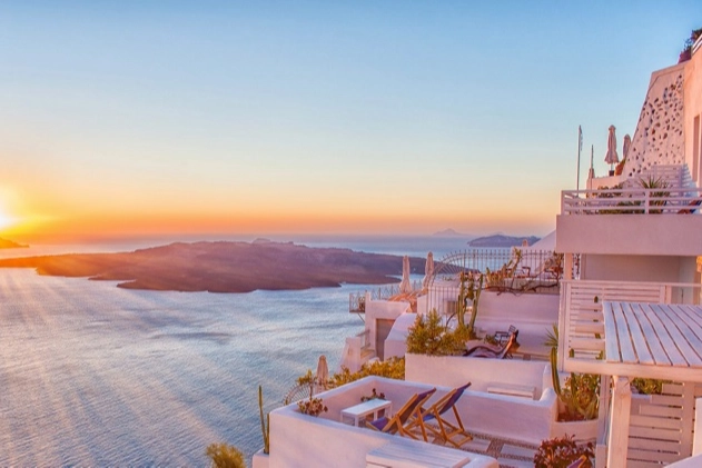 Küresel mobilite ihtiyacı, artan yaşam maliyetleri ve vize süreçlerindeki belirsizlik,