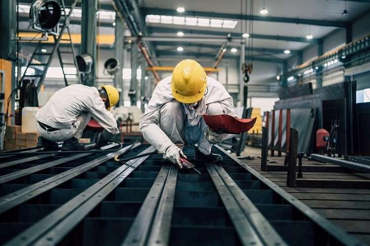 Türkiye genelinde sanayi, inşaat ve ticaret-hizmet sektörlerinde ücretli çalışan sayısı