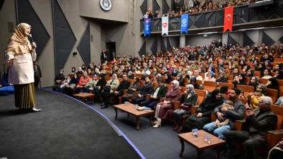 Bursa'da Yıldırım Belediyesi, Ramazan ayı etkinlikleri kapsamında Uzman Aile Danışmanı