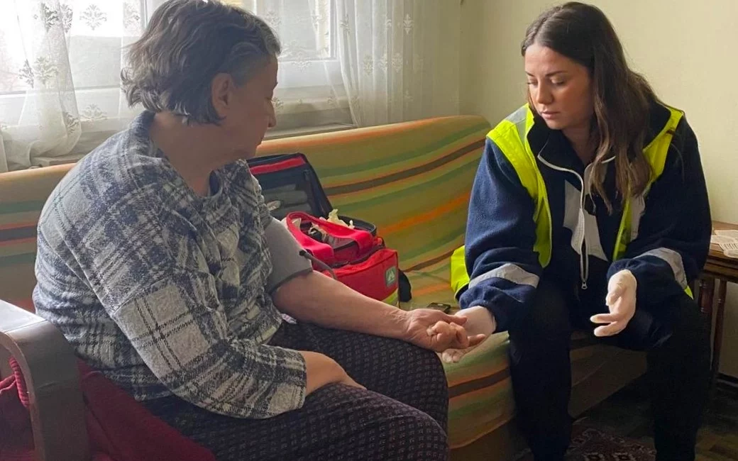 Sakarya Büyükşehir Belediyesi Yaşlı Destek Merkezi (YADEM), 16 ilçede yürüttüğü