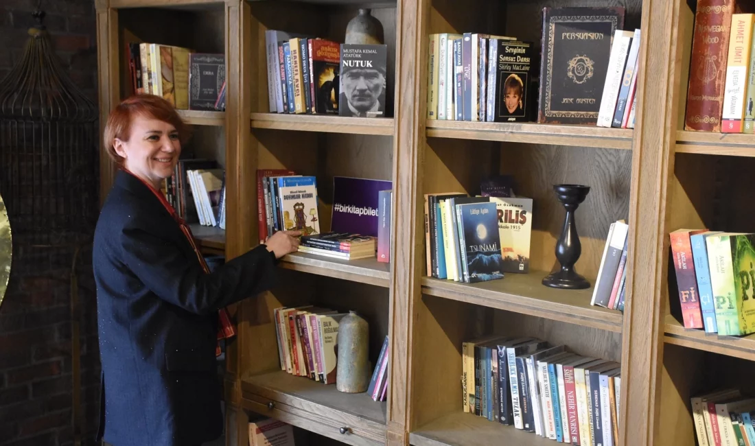 Yarına Şans Ver Derneği (YASAV), Bir Kitap Biletin Olsun Topluluğu