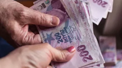 Aile ve Sosyal Hizmetler Bakanı Mahinur Özdemir Göktaş, mart ayına