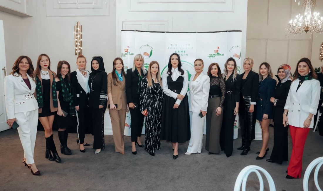 Bursa’da Yoncadır Kadın Derneği tarafından düzenlenen geleneksel iftar programı, 8