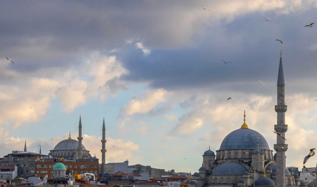 Meteoroloji'nin günlük hava tahmin raporuna göre Türkiye genelinde bugün hava