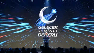 Ulaştırma ve Altyapı Bakanı Abdulkadir Uraloğlu, Türk Telekom İş Ortakları