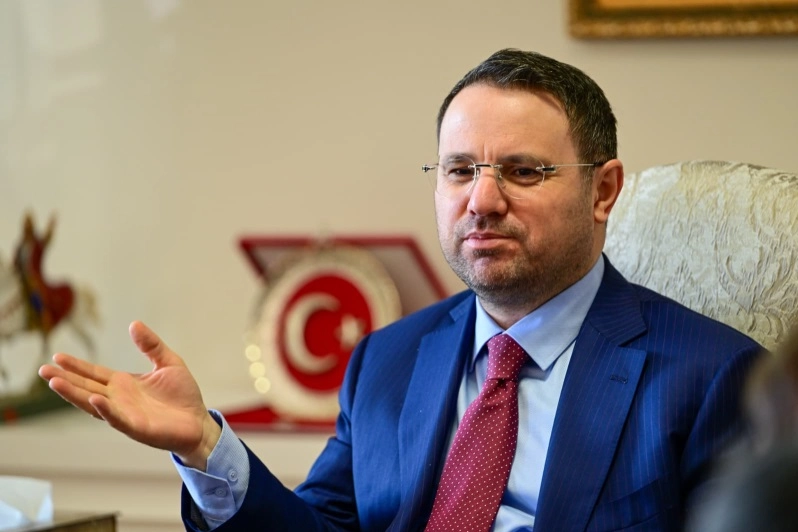 Adalet Bakanı Akın Gürlek, 75 ilde 638 dosya ve 693