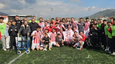 Bölgesel Amatör Lig 5. Grup 22. hafta karşılaşmasında Akran Gemlikspor,