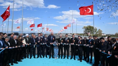 Ulaştırma ve Altyapı Bakanı Abdulkadir Uraloğlu, Altınkale Farklı Seviyeli Kavşağı’nın