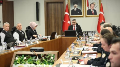 İçişleri Bakanı Sayın Mustafa Çiftçi, Valilerle Video Konferans Sistemi üzerinden
