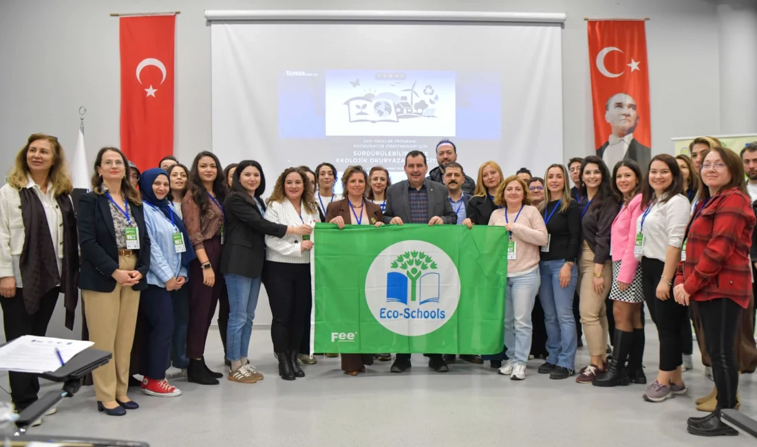 Bursa İnegöl Belediyesi tarafından düzenlenen “Bir Kitap Biletin Olsun” etkinliği,