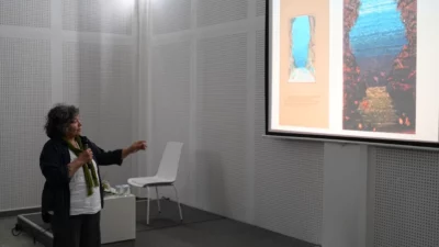 Kocaeli Büyükşehir Belediyesi, “Doku Renk ve İzler” sergisini Dünya Sanat