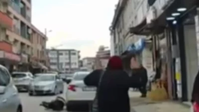 Düzce’de karşıdan karşıya geçmeye çalışan engelli bir yayaya otomobilin çarpması