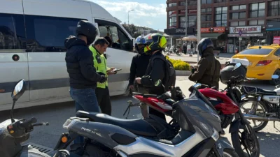 Düzce’de havaların ısınmasıyla birlikte motosiklet kazalarında yaşanan artış üzerine denetimler