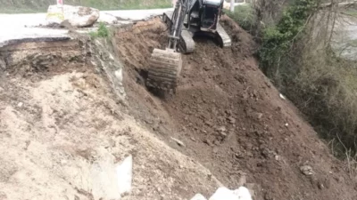 Düzce’nin Yığılca ilçesine bağlı Doğanlar köyünde meydana gelen heyelan sonrası