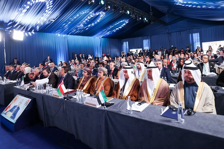 İstanbul’da düzenlenen Filistin’i Destekleyen Parlamentolar Grubu toplantısında, uluslararası temsilciler iki