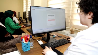 Gaziantep'te GASMEK ile Huawei iş birliğinde başlatılan ICT programı, uzaktan