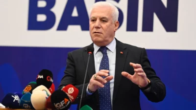 Sabah saatlerinde düzenlenen operasyonla gözaltına alınan Marmara Belediyeler Birliği ve