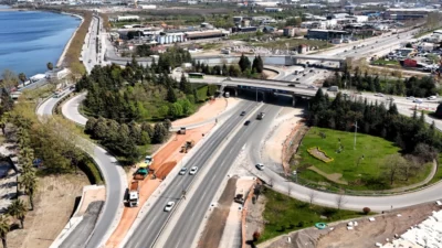 Kocaeli Büyükşehir Belediyesi, trafiğe nefes aldıracak Başiskele Kavşağı Projesi’nde önemli