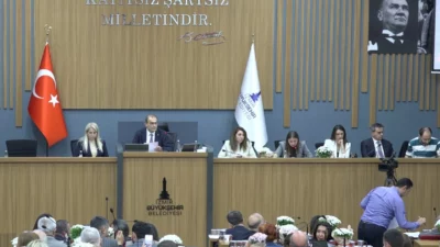 İzmir Büyükşehir Belediyesi İZSU Genel Müdürlüğü’nün Nisan ayı olağanüstü genel