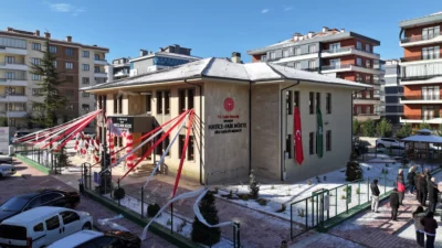 Karatay’da sağlık yatırımları hız kesmeden sürüyor. İlçeye kazandırılan yeni sağlık