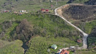 Ordu Büyükşehir Belediyesi Fatsa ilçesinde bir güzergahı daha beton yol