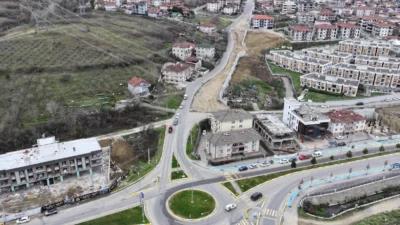 Sakarya Büyükşehir Belediyesi tarafından şehir genelinde gerçekleştirilen yol yapım ve