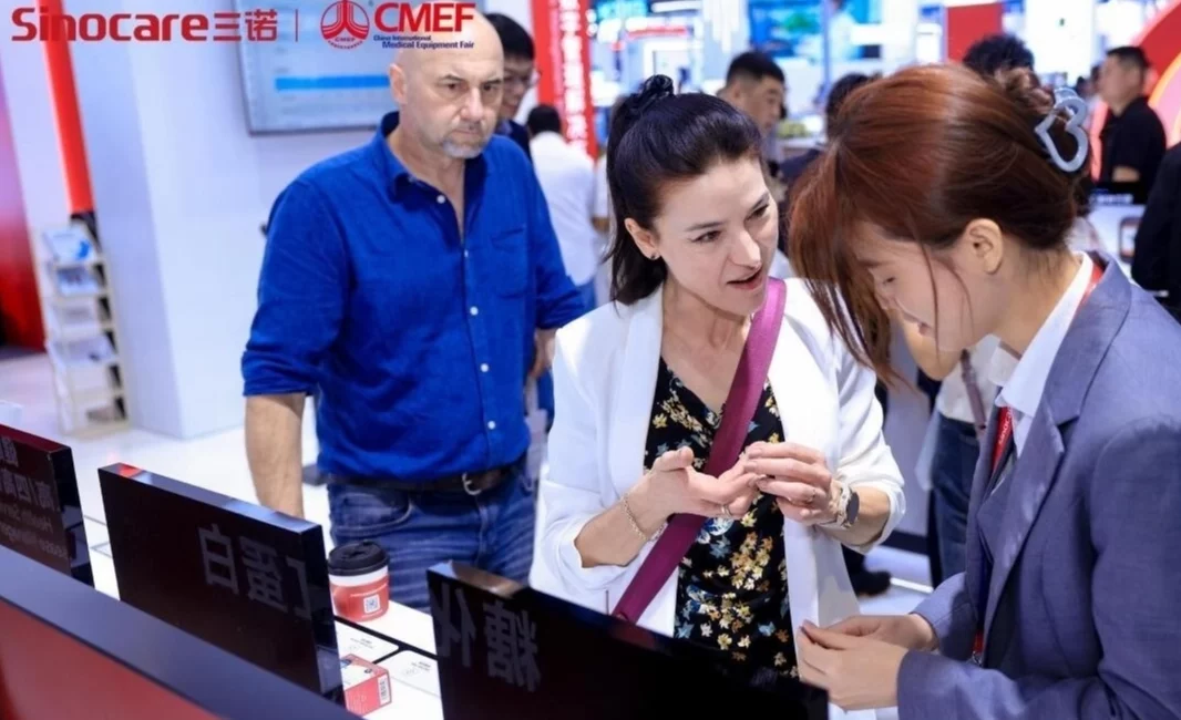 Sinocare, 93. Çin Uluslararası Tıbbi Ekipman Fuarı'nda (CMEF) "Küresel Sağlık