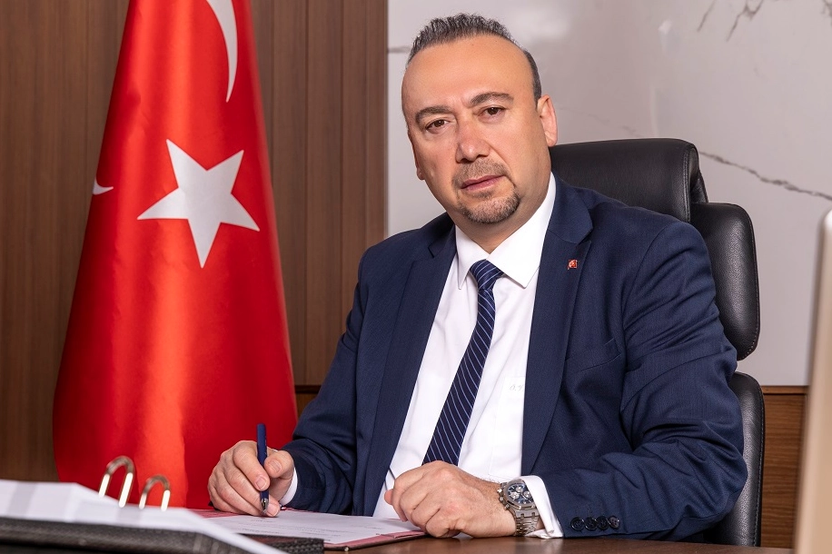 Uşak Belediye Başkanı Özkan Yalım, hakkında yürütülen soruşturma kapsamında tutuklanmasının