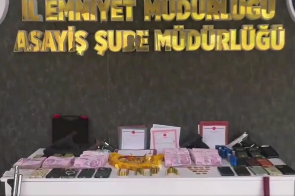 Şanlıurfa merkezli 13 ilde düzenlenen telefon dolandırıcılığı operasyonunda 149 şüpheli