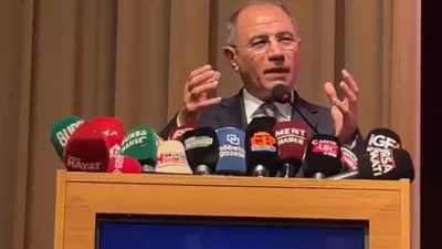 AK Parti Genel Başkan Yardımcısı Efkan Ala'nın katılımıyla Bursa'da düzenlenen