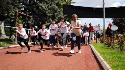 Ankara Keçiören Belediyesi’nin Engelliler Haftası kapsamında düzenlediği Engelsiz Spor Oyunları’nın