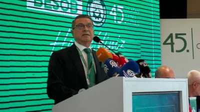 Bursa Esnaf ve Sanatkarlar Odaları Birliği seçimlerinde mevcut başkan Fahrettin