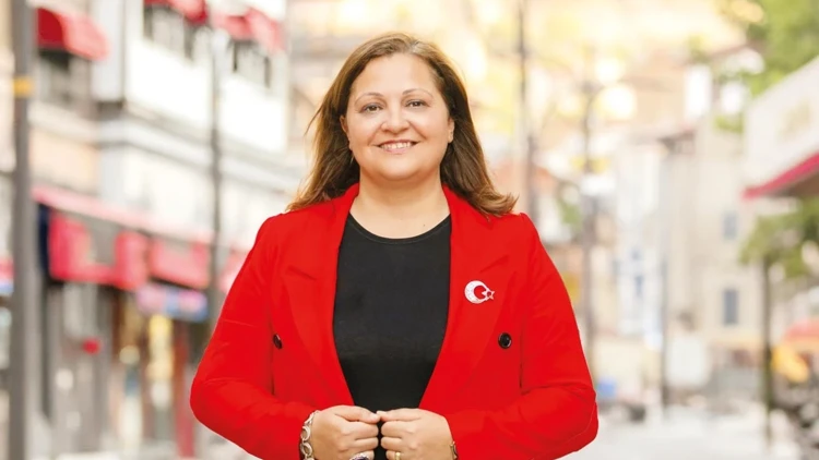 CHP Merkez Yönetim Kurulu, Afyonkarahisar Belediye Başkanı Burcu Köksal’ı “kesin
