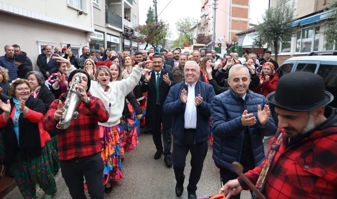 Bursa'da Nilüfer Belediyesi tarafından düzenlenen 14. Geleneksel Hıdırellez Şenlikleri, bu